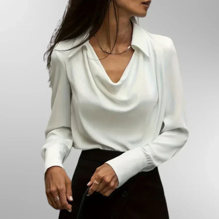 Violet™ | Elegant Satinblus