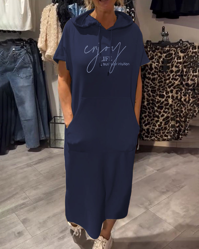 SHEILA | LÅNG KLÄDNAD MED HUVA