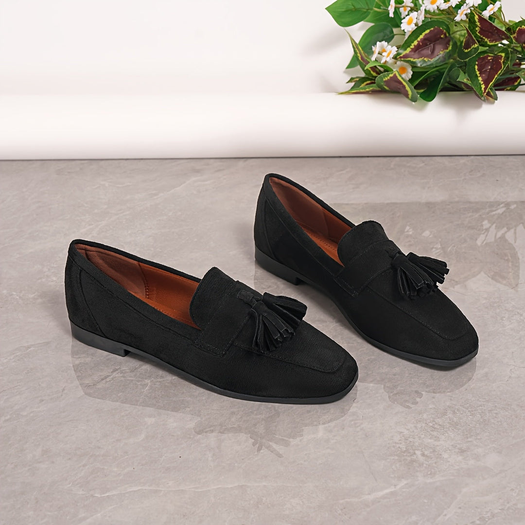 Soléna | Stabila Loafers med Tofsar