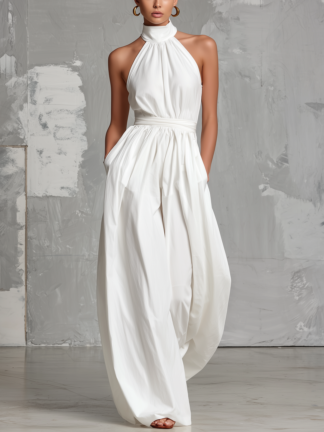 Zoltán | Elegant Vit Vävd Ärmlös Halterneck Overall