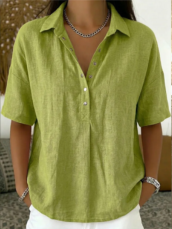 Claire | Blus med Krage och Knappar