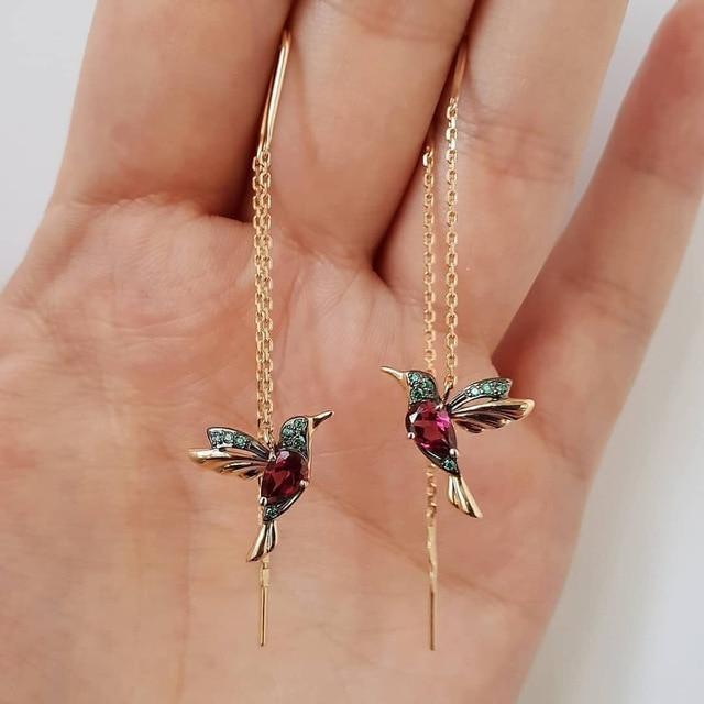 KATNISS | STYLIGA HUMMINGBIRD ÖRHÄNGEN